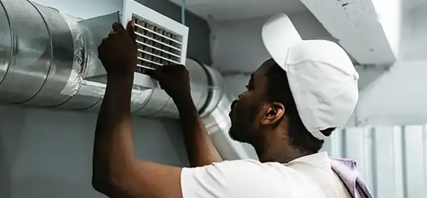 Our Licensed And Insured Cleaners in Moorpark, CA